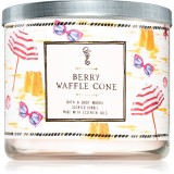 Bath &amp; Body Works Berry Waffle Cone lum&acirc;nare parfumată 411 g