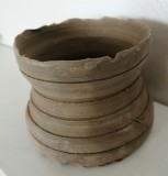 Recipient din lut, handmade, lucrat manual de un amator de olarit vaza