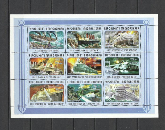 MADAGASCAR 1998 TRANSPORT VAPOARE CORABII