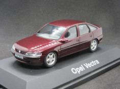 Macheta Opel Vectra B Schuco 1:43 foto