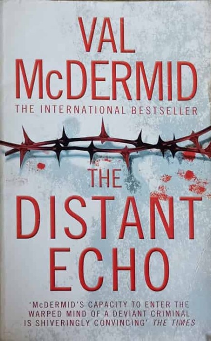 THE DISTANT ECHO-VAL MCDERMID-241084