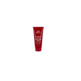 Wella Ultimate Repair Balsam Reconstrucție/Nutriție 200ml