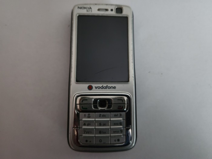 Display Nokia N73