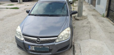 Opel Astra 1.7 dcti 81kw foto