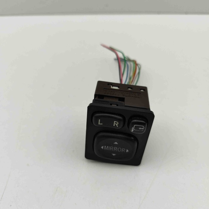 Comutator de reglare oglinda TOYOTA PRIUS _W3_ 2014 OEM: 84870-28040 | 32028354