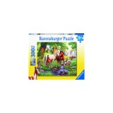 Cumpara ieftin Puzzle Familie De Cai La Rau, 300 Piese, Ravensburger