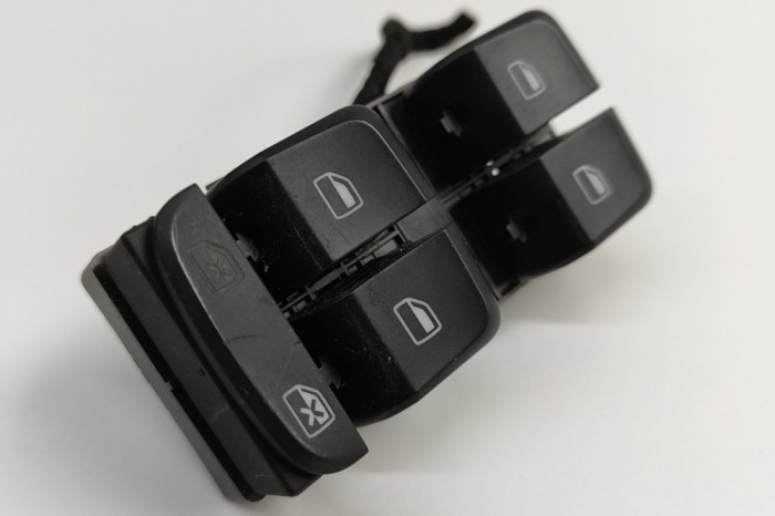 Buton geam ușă st&acirc;nga față AUDI A4 Avant 8K5, B8 2011 OEM: 8K0959851 30469594