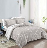 Cumpara ieftin Lenjerie Pat Bumbac 4 Piese cu Elastic Alb/Gri 200x140 cm Krobelus XC088