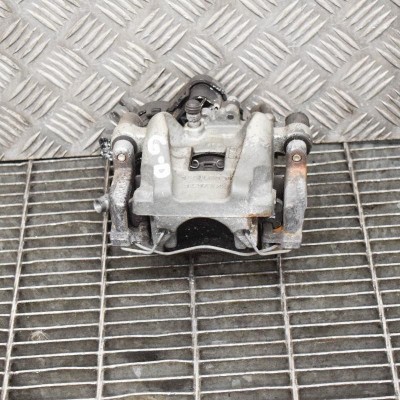 Etrier de fr&amp;acirc;nă dreapta spate VOLVO V90 II 2019 OEM: 31687555,32217364 10581256 foto