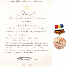 AMS - MEDALIA COMEMORATIVA A 40 ANIVERSARE A REV. ELIB.SOC., NAT. BARETA, BREVET