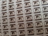 Bloc 100 timbre Regele Mihai , valoare nominala 1 leu , fond gri, ,anii 1930