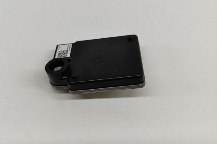 Senzor radar de distanță TESLA MODEL Y 2023 OEM: 1607917-00-G | 22266358