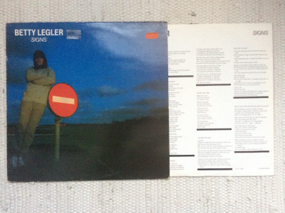 betty legler signs 1982 album disc vinyl lp muzica pop rock Big Mouth rec. VG++ foto
