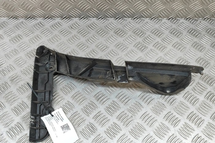 Suport bara de protecție dreapta spate CHRYSLER PACIFICA 2005 OEM: 04857638AG 30077823