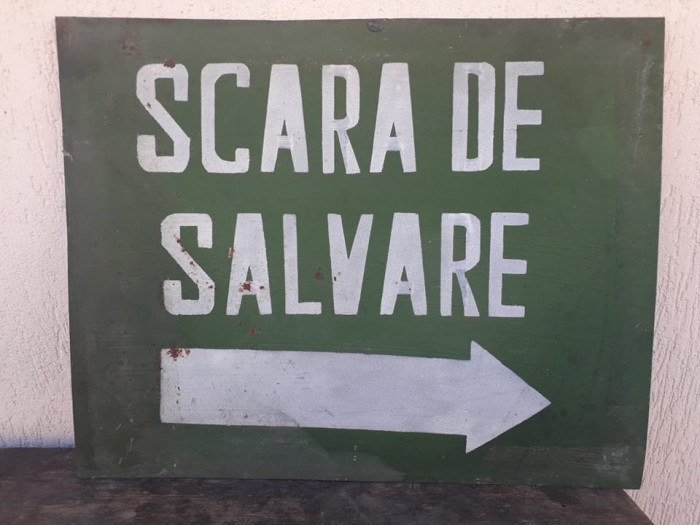 HST Tablă vopsită Scara de salvare Rom&acirc;nia comunistă decor industrială