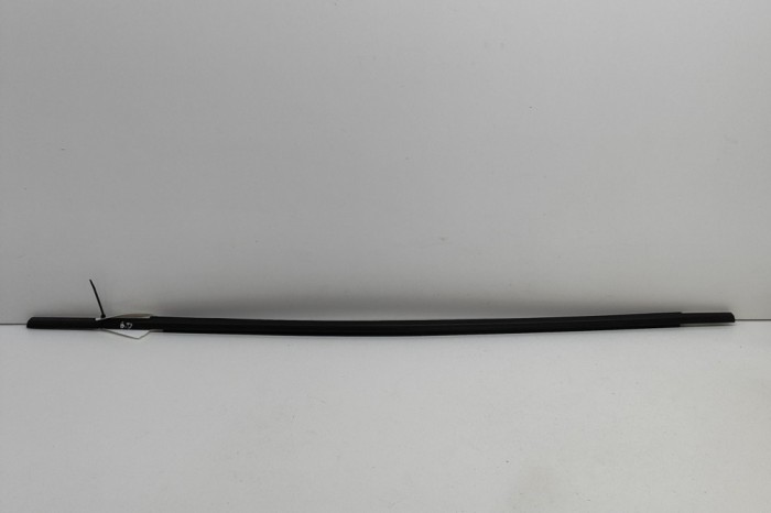 Chedar geam ușă dreapta spate TOYOTA SIENNA _L4_ 2020 OEM: 68180-08030 27349932