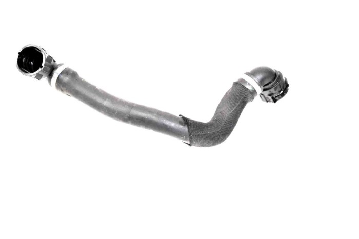Furtun de lichid de răcire MINI COOPER F55 2018 OEM: 8658480 11783921