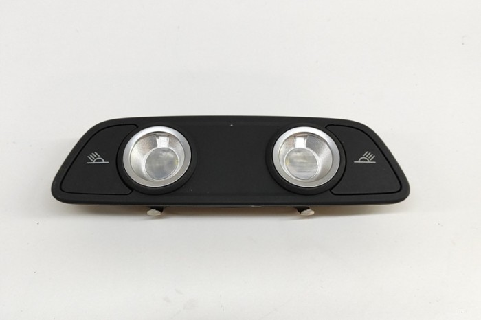 Iluminare interioară AUDI Q7 4M 2016 OEM: 4M0947111,8W0947111 | 28424375