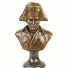 Napoleon- statueta din bronz pe un soclu din marmura TM-109