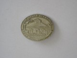 QW9 N8 36 - insigna - tematica arta - muzeu - fosta URSS, Europa