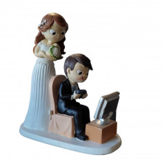 Mopec Figurina pentru Tort de nunta Mireasa si Mire, polirasina - RESIGILAT
