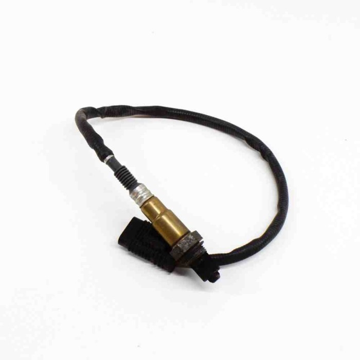 Sonda lambda BMW 3 F30, F80 2016 OEM: 8631047,0258027103 11529676