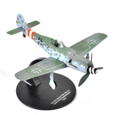 Macheta FOCKE-WULF FW 190 D-9 GERHARD BARKHORN - 1945 - WW II - Atlas 1:72