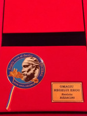Medalie-placheta-Omagiu Regelui DECEBAL(1900 de ani de la jertfa sa) foto