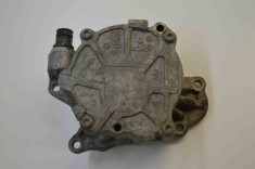 Pompa de vacuum VW PASSAT Variant B7 365 2011 OEM: 03L145100