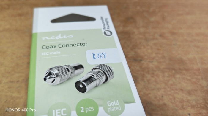 Conector IEC (coaxial)