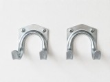 Cumpara ieftin Set 2 suporturi metalice pentru unelte si furtun, montare pe perete, 7 x 5,5 x 6,5 cm fiecare, fier galvanizat, argintiu, cu suruburi incluse