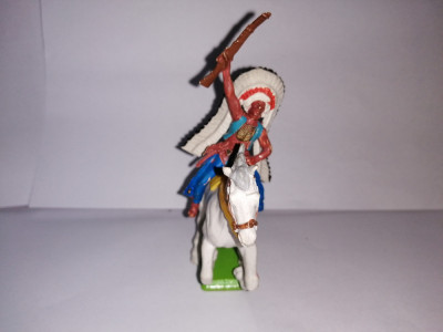 bnk jc Figurina indian calare - Britains Deetail foto