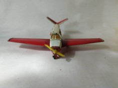 bnk jc Dinky 710 Beechcraft S.35 Bonanza foto