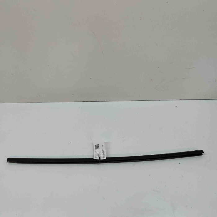 Chedar geam ușă dreapta față VW T-ROC A11 2021 OEM: 2GA837477E