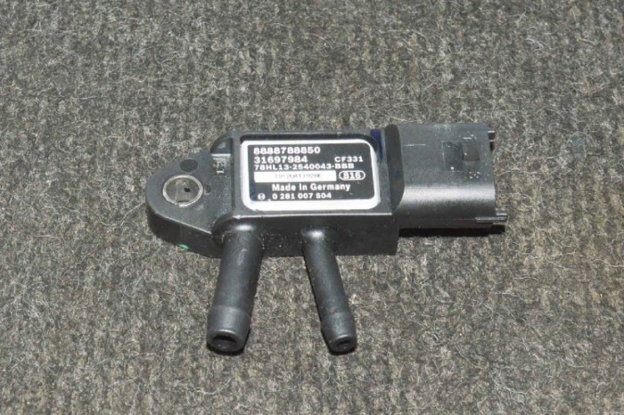 Senzor de presiune DPF VOLVO V90 II 2018 OEM: 31697984,8888788850,0281007504 11510650