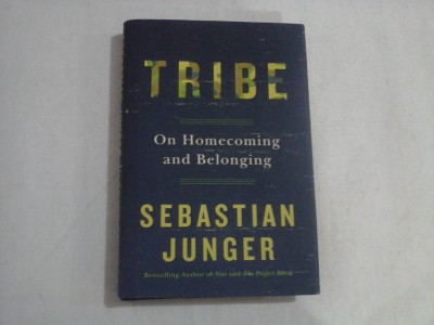 TRIBE - SEBASTIAN JUNGER foto