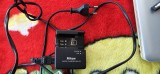 &Icirc;ncărcător Nikon MH-23 pentru acumulator camera foto .