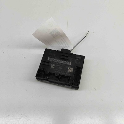 Modul de control ușă dreapta față VW PASSAT Variant B8 3G5 2018 OEM: 5Q0959592E,5Q0959592B 30302875 foto