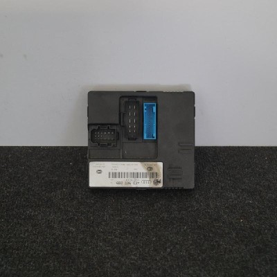 AUDI A8 D3 4E2, 4E8 2004 OEM: 4E0907289 SKU: 2367730 foto