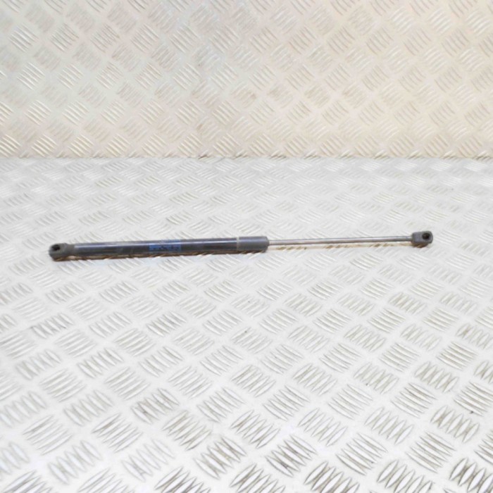 Amortizor capota dreapta față AUDI Q7 4L 2013 OEM: 4L0823359 21357277