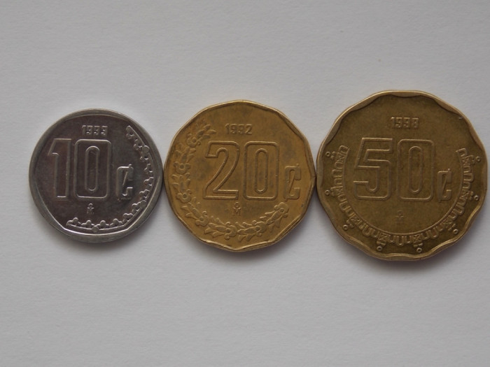 Lot 3 monede diferite MEXIC-10,20,50 CENTAVOS