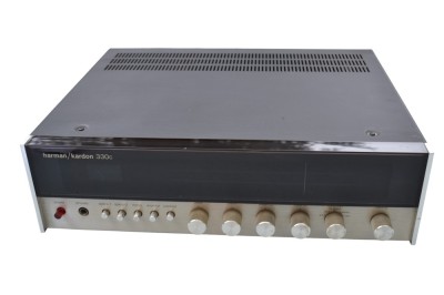 Amplificator Harman Kardon model 330 c foto