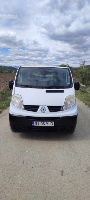 Renault trafic