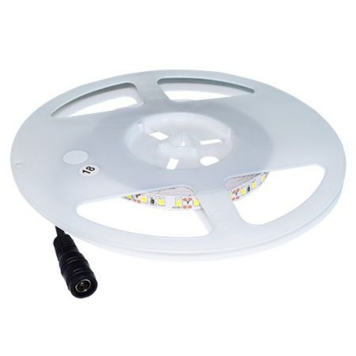 Banda Party cu 120 LED-uri SMD3528, 4500 K, IP20, rola 5 m Banda Party cu 120 LED-uri SMD3528, 4500 K, IP20, rola 5 m