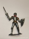 bnk jc Figurine de plastic - Koho - cavaler cu sabie (2)