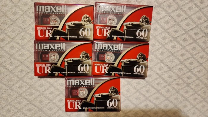 Lot 5 Casete Maxell UR60 TYPE I Normal Bias Sigilate