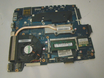 Placa de baza Asus K53U AMD C-50 foto
