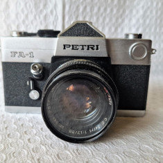 Aparat foto Petri FA-1, aparat de fotografia de colectie japonez, anii 70