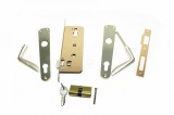 Broasca pentru usa cu butuc si silduri W (yala), set complet Micul Fermier