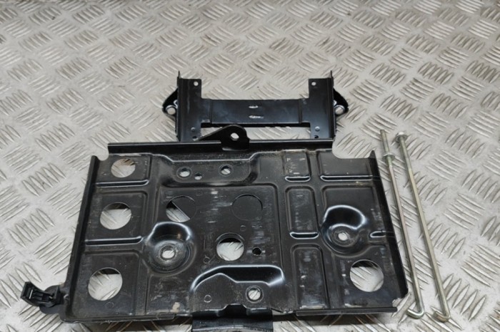 Suport baterie MITSUBISHI LANCER VIII CY_A, CZ_A 2008 OEM: 5379A214 30428593